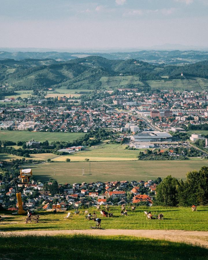 Guest House Pohorska Kavarna Maribor Buitenkant foto
